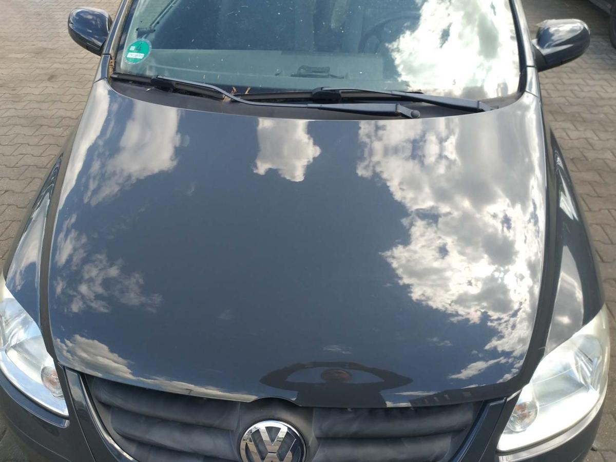VW Fox original Motorhaube LI7F Uranograu Bj.2010